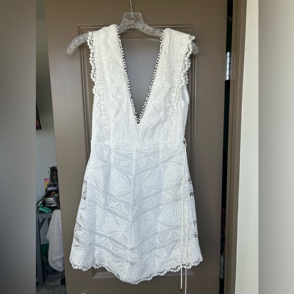 SELFIE LESLIE WHITE GRAD DRESS